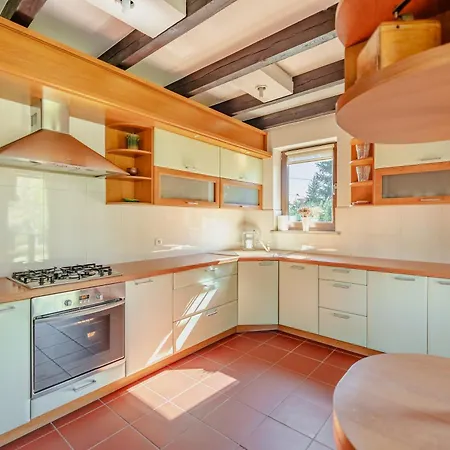 Marzen Casa de Férias Zatom